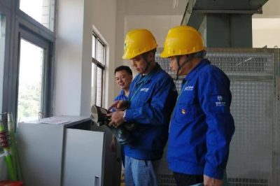樂(lè)至縣供電公司用電檢查班積極走訪轄區(qū)重要客戶及其他專變用戶