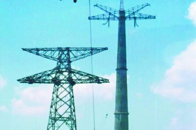 1987年：我國首次應(yīng)用直升機牽引纜繩開展過江放線