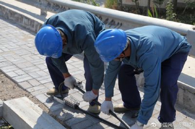 金秋時(shí)節(jié)改造忙 線路安全有保障