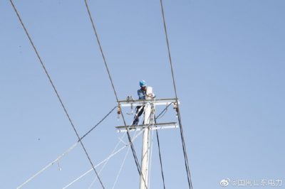煙臺牟平供電公司對10千伏董莊線的升級改造工程