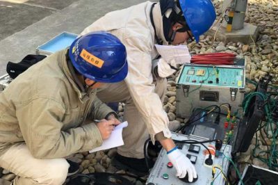 特高壓泰州站進(jìn)行站用變套管更換搶修工程