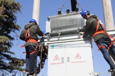 龍都街道劉家黑龍溝村進(jìn)行臺區(qū)改造