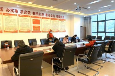 暴雨故障搶修 請到供電所上網課