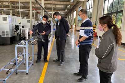 璧山供電公司負(fù)責(zé)人帶隊(duì)走訪政府重點(diǎn)企業(yè)