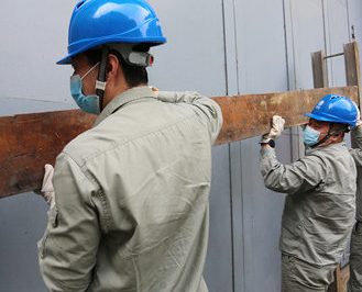 封堵廠房大門為哪般？