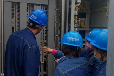 中斷路器、邊斷路器智能匯控柜驗(yàn)收