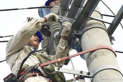 變壓器增容同時更換戶外箱和進(jìn)出線電纜