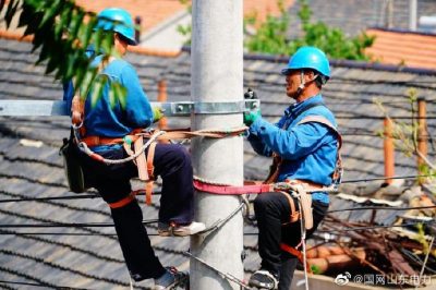 立桿架線增臺(tái)區(qū) 迎峰度夏安無憂