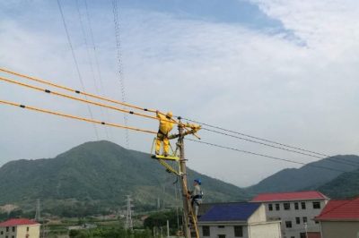 線路也會加衣服?out了吧，安全需要