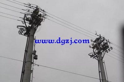 電力電桿離民宅應該有多遠？