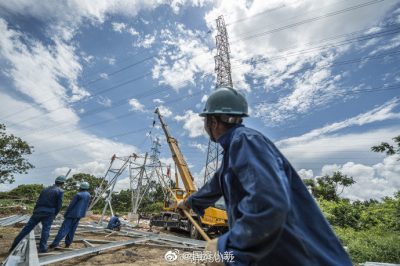 “老鐵”抗風(fēng)加固改造中 一個(gè)字：穩(wěn)！