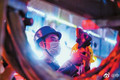 江門(mén)鶴山供電局迎峰度夏保供電