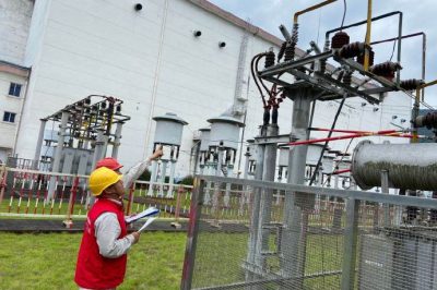 在220千伏田家變電站進(jìn)行了安措設(shè)置和檢修任務(wù)的開工許可工作