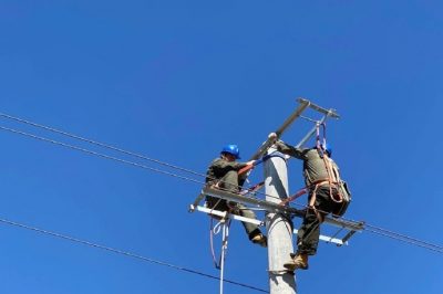 對(duì)農(nóng)場(chǎng)511線路進(jìn)行升級(jí)改造