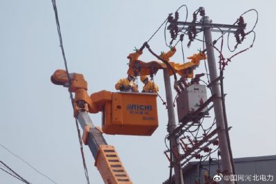 景鎮(zhèn)線5615路分支進(jìn)行帶點(diǎn)作業(yè)安裝PK擔(dān)