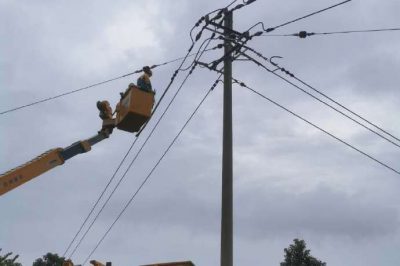 國(guó)網(wǎng)舟山供電公司完成塘頭線(xiàn)及海州路支線(xiàn)移位工程