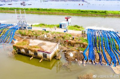 牛首1座排澇站的線(xiàn)路架設(shè)和配變安裝工作