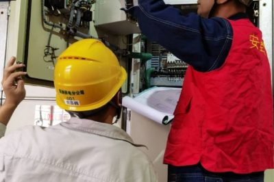 國網(wǎng)株洲供電公司變電檢修公司對110千伏格子塘變電站進行例行檢修