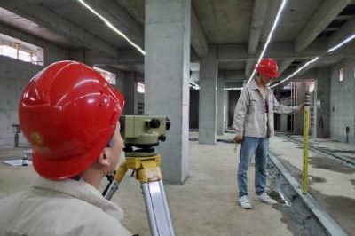 抽查在建變電工程5項(xiàng)，線路工程4項(xiàng)