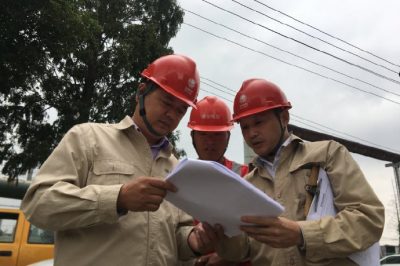 ?黨群聯(lián)合“亮劍”一線施工現(xiàn)場(chǎng)