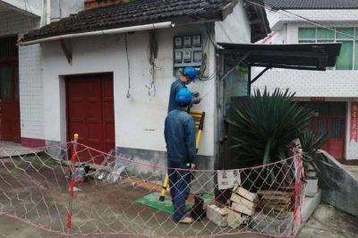 更換破舊表箱，推進美麗鄉(xiāng)村建設(shè)