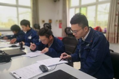 對(duì)10千伏西潘514線(xiàn)路開(kāi)展紅外測(cè)溫特巡