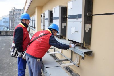 對企業(yè)光伏設(shè)備進(jìn)行隱患排查