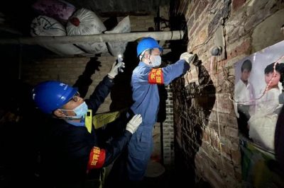 對(duì)低五保戶開展冬季慰問志愿活動(dòng)