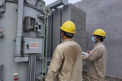 國(guó)網(wǎng)江蘇檢修公司對(duì)500千伏江都變開展例行巡視